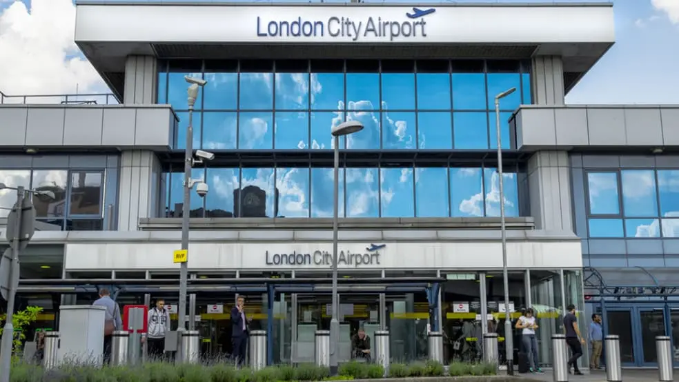 London City Airport transfers Corsham
